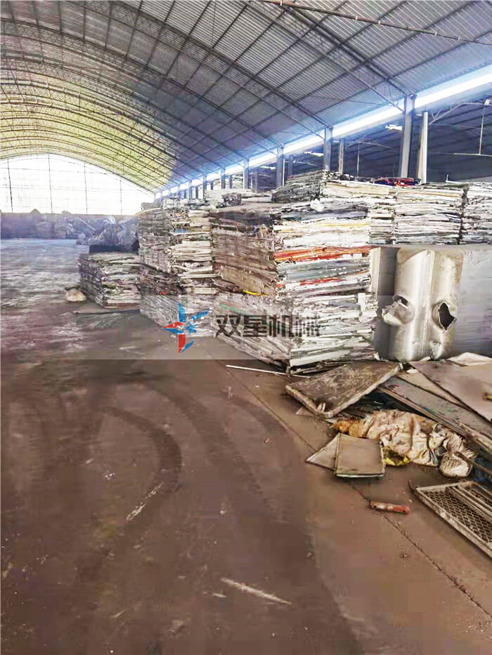 斷橋鋁深夜福利久久生產線客戶生產現場